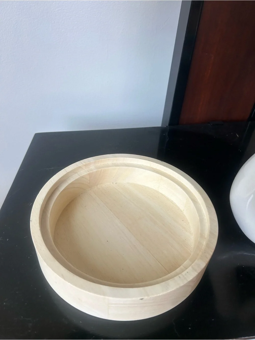 Natural Wood Round Serving Bowl - Cream